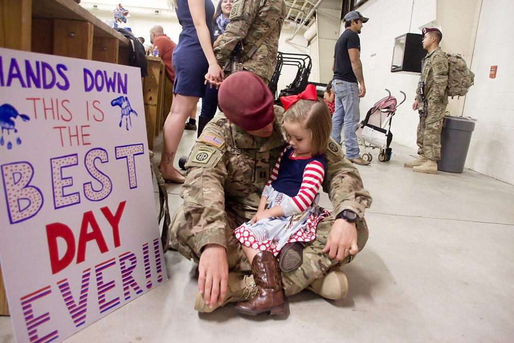 The Greene Family. Daddy stole some quiet time with his baby girl on the best day ever. Oct 2014.